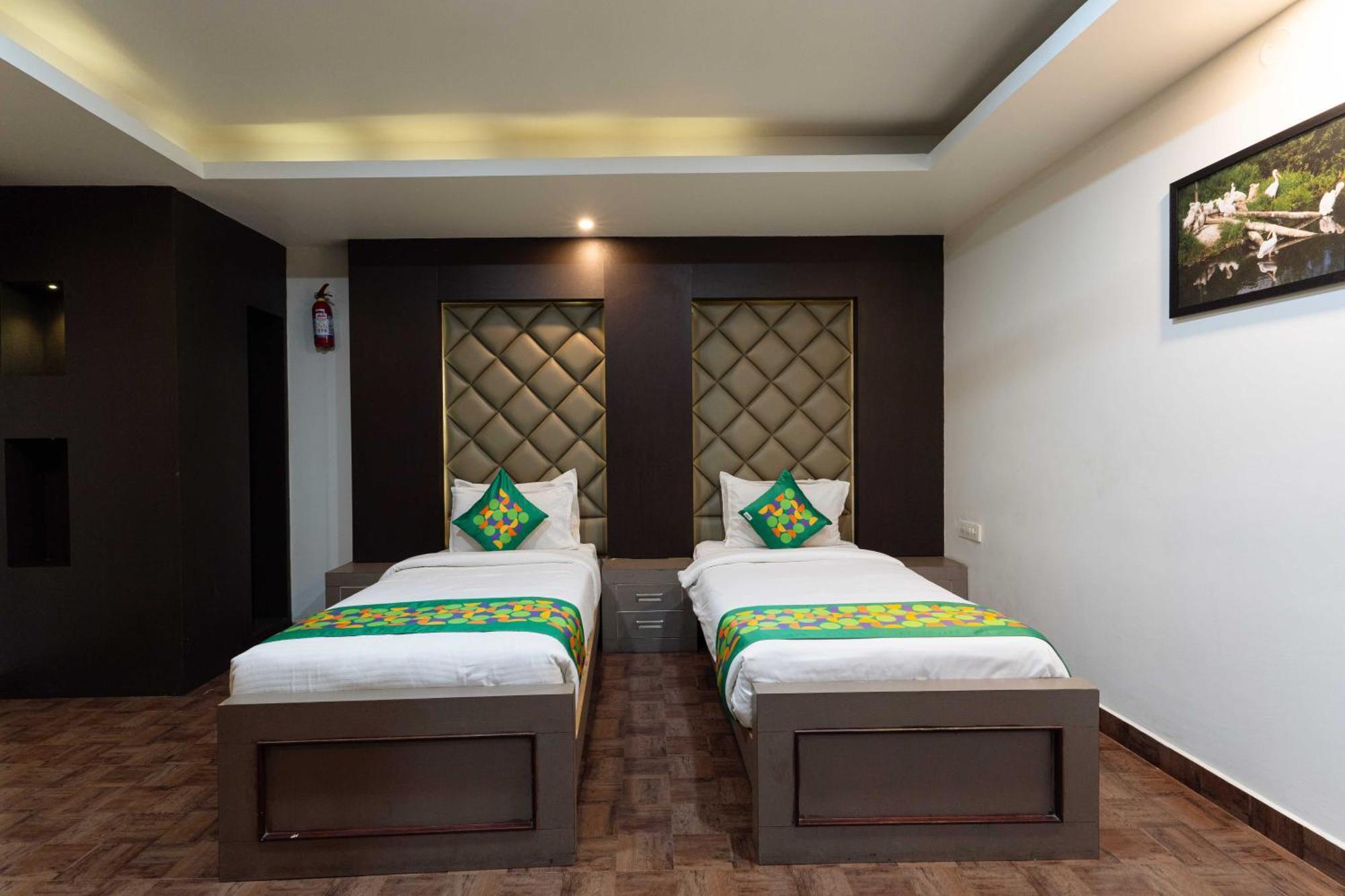 Lavens-The Boutique Residence &Banquet-Fully Vaccinated Staff Bangalore Extérieur photo